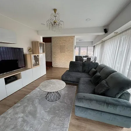 Leliju Apartamentai Kłajpeda
